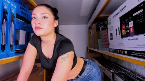 Eli  online show from April 2026 07:22:01 PM