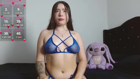 elii_sweet_ online show from September 2025 11:04:01 PM