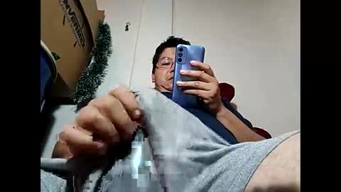 elimposstor online show from January 2025 02:36:02 PM