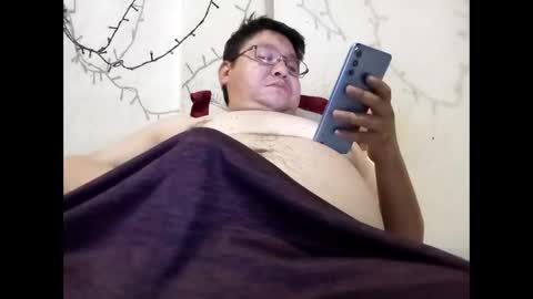 Snapshot of elimposstor chatting on February 2026 05:17:02 AM elimposstor online show from February 2026 05:17:02 AM