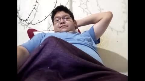 Snapshot of elimposstor chatting on March 2026 12:12:02 PM elimposstor online show from March 2026 12:12:02 PM