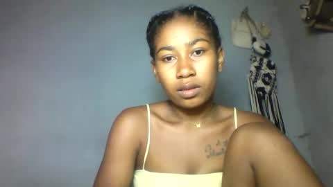 Snapshot of elina981 chatting on April 2026 11:13:02 PM elina981 online show from April 2026 11:13:02 PM