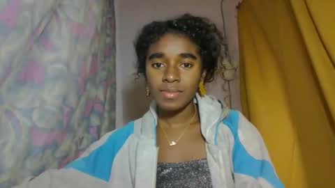 Snapshot of elina981 chatting on April 2026 08:53:02 AM elina981 online show from April 2026 08:53:02 AM