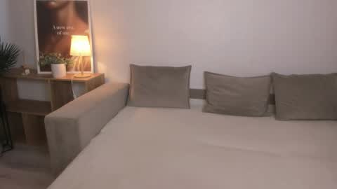 elina_star online show from October 2025 12:39:02 PM