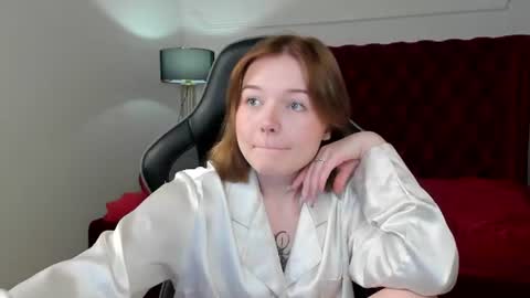 Snapshot of elinavale chatting on July 2026 05:04:02 AM elinavale online show from July 2026 05:04:02 AM