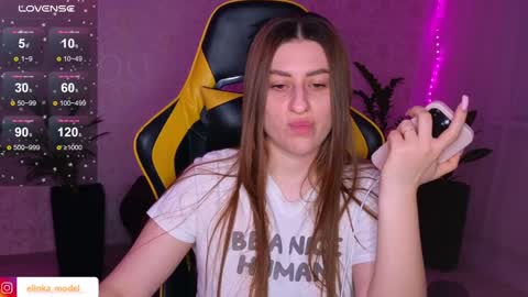 Elina online show from January 2025 05:21:01 PM