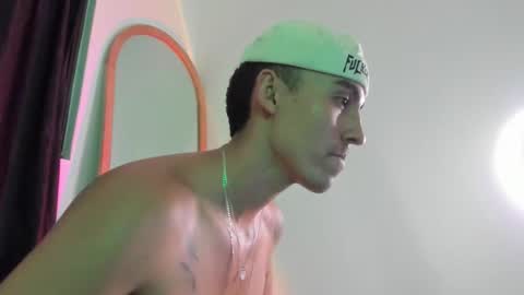 elio_dicaprio online show from November 2025 12:11:01 AM