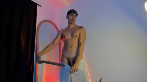 elio_dicaprio online show from November 2025 01:06:01 AM