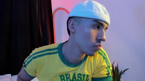 elio_dicaprio online show from November 2025 03:16:02 AM