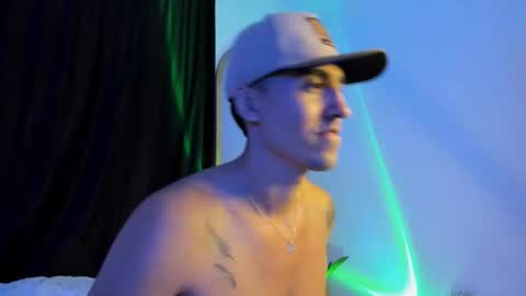 elio_dicaprio online show from November 2025 02:11:01 AM