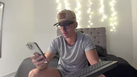 elio_dicaprio online show from November 2025 03:07:01 AM