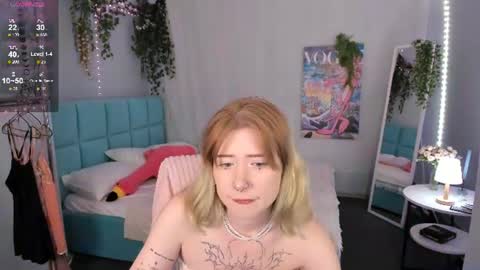 Snapshot of elira_vane chatting on July 2026 02:51:01 AM Elira Vane online show from July 2026 02:51:01 AM