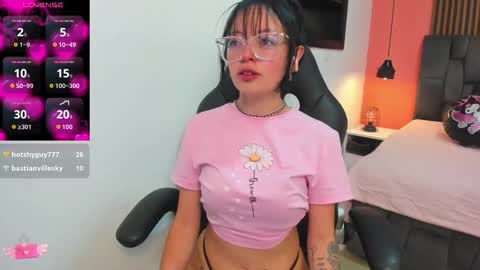 ELISSA online show from November 2025 03:38:02 PM