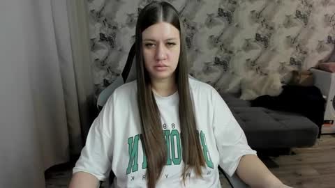 Aletta Oushen online show from February 2026 12:06:02 PM