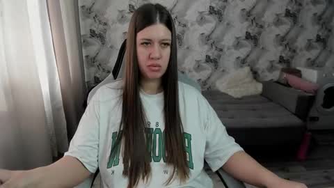 Aletta Oushen online show from March 2026 08:29:01 AM