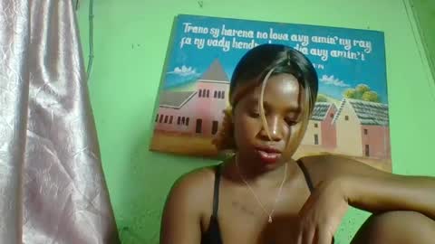 Snapshot of elisabeth2525 chatting on January 2025 09:11:02 AM elisabeth2525 online show from January 2025 09:11:02 AM