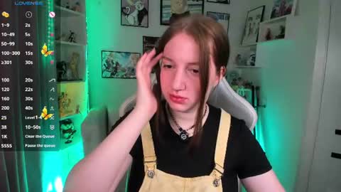 Snapshot of elisabeth_binder chatting on July 2026 03:46:02 AM your sweet Lisa online show from July 2026 03:46:02 AM