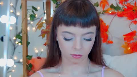 ElisabethDavis online show from October 2025 03:21:02 PM