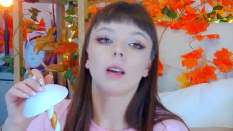 ElisabethDavis online show from October 2025 10:32:02 PM