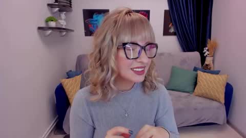 Elisabeth online show from January 2025 04:37:01 PM