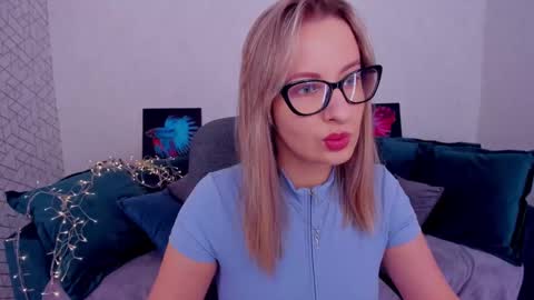 Elisabeth online show from March 2025 11:23:01 AM