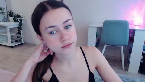 Elis online show from February 2026 05:47:01 AM