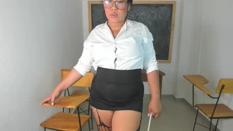 elise online show from February 2026 01:26:01 PM