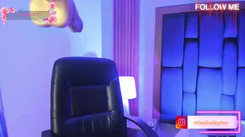 ELISE LEYTON online show from September 2025 01:10:01 PM