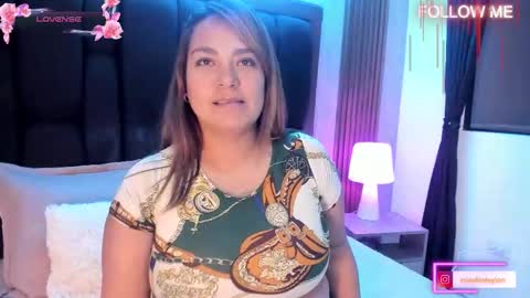 ELISE LEYTON online show from November 2025 10:21:01 PM