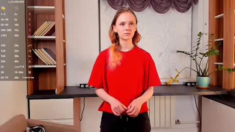 Viola online show from November 2025 01:15:02 AM