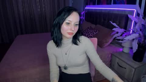 EliseRoyalty online show from March 2025 10:26:02 AM