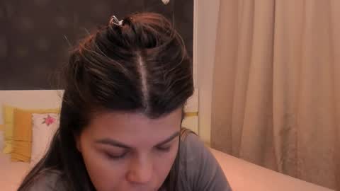 Elly online show from February 2026 07:09:01 PM