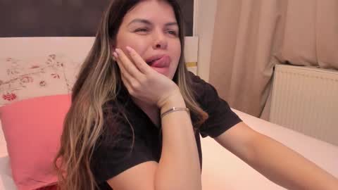 Elly online show from February 2026 10:32:02 PM