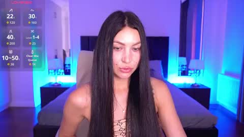 elisevelour online show from July 2026 12:46:02 PM