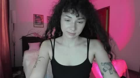 Snapshot of elisskriter chatting on July 2026 04:43:01 AM Eliss online show from July 2026 04:43:01 AM