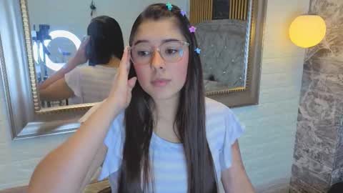 elisvega online show from February 2026 07:35:01 PM