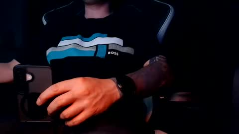 elitegangster24 online show from June 2026 04:09:01 AM
