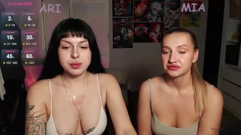 Ari online show from October 2025 02:04:02 PM