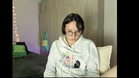 Eliza online show from July 2026 04:57:01 PM