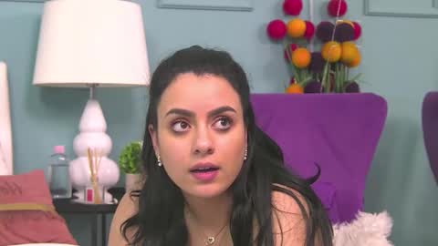 Eliza online show from February 2025 03:21:01 PM