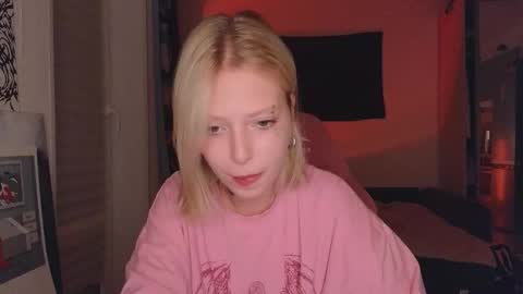 Elizabeth online show from September 2025 05:18:02 PM