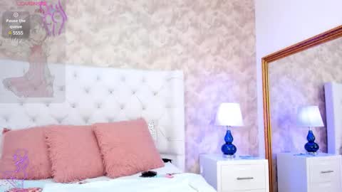 Elizabet Taylor online show from January 2025 03:27:01 PM