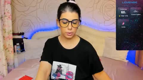 Eliza online show from October 2025 09:12:01 AM