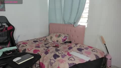 Snapshot of elizabeth_777 chatting on February 2025 08:25:02 PM elizabeth_777 online show from February 2025 08:25:02 PM