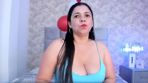 Elizabeth online show from February 2025 09:36:01 PM