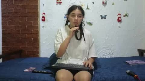 elizabeth online show from December 2024 04:20:02 AM