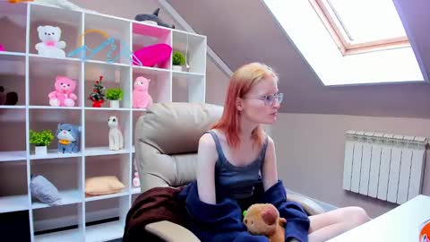 Elizabeth online show from January 2025 07:12:02 AM