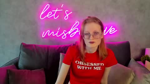 Elizabeth online show from February 2025 08:08:01 AM