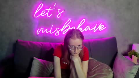 Elizabeth online show from February 2025 11:10:01 AM