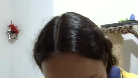 Elizabeth Martinez  online show from January 2025 06:07:01 PM